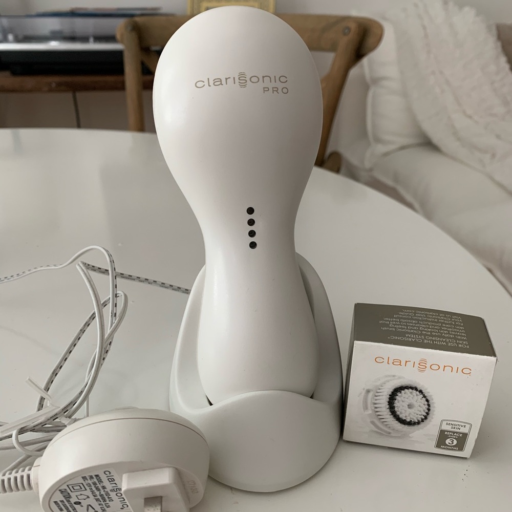 Clarisonic Pro Facial Cleansing Brush